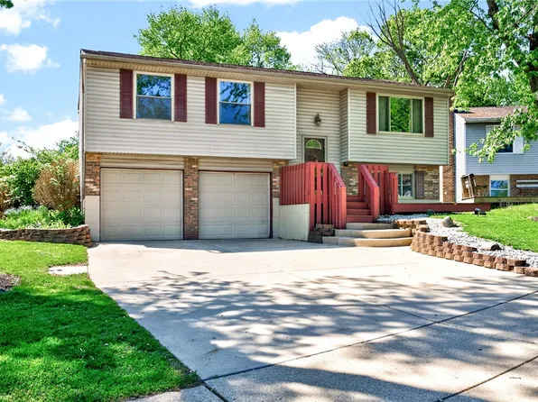 347 Blumen Ln, Dayton, OH 45439