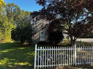69 Garden St, Cumberland, RI 02864