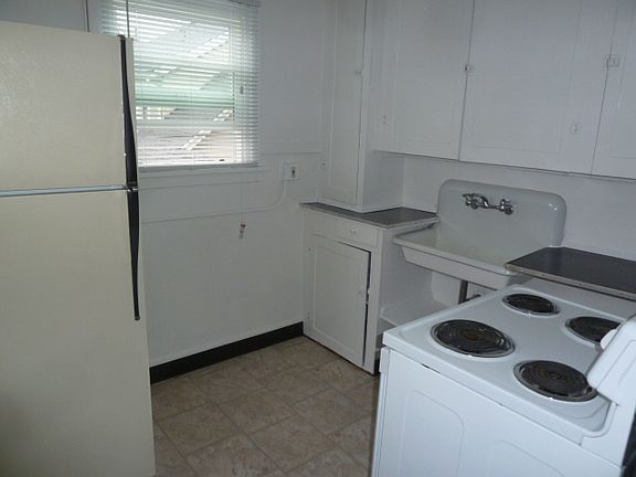 4th image of 414 N Yakima Ave #7