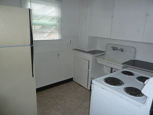 414 N Yakima Ave #7 — Photo 4