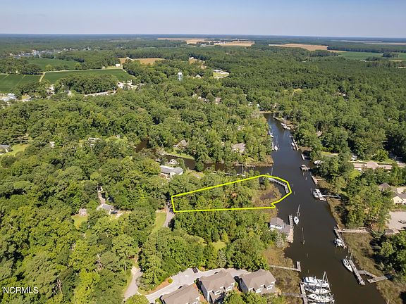 4th image of 1410 Tosto Circle LOT 3