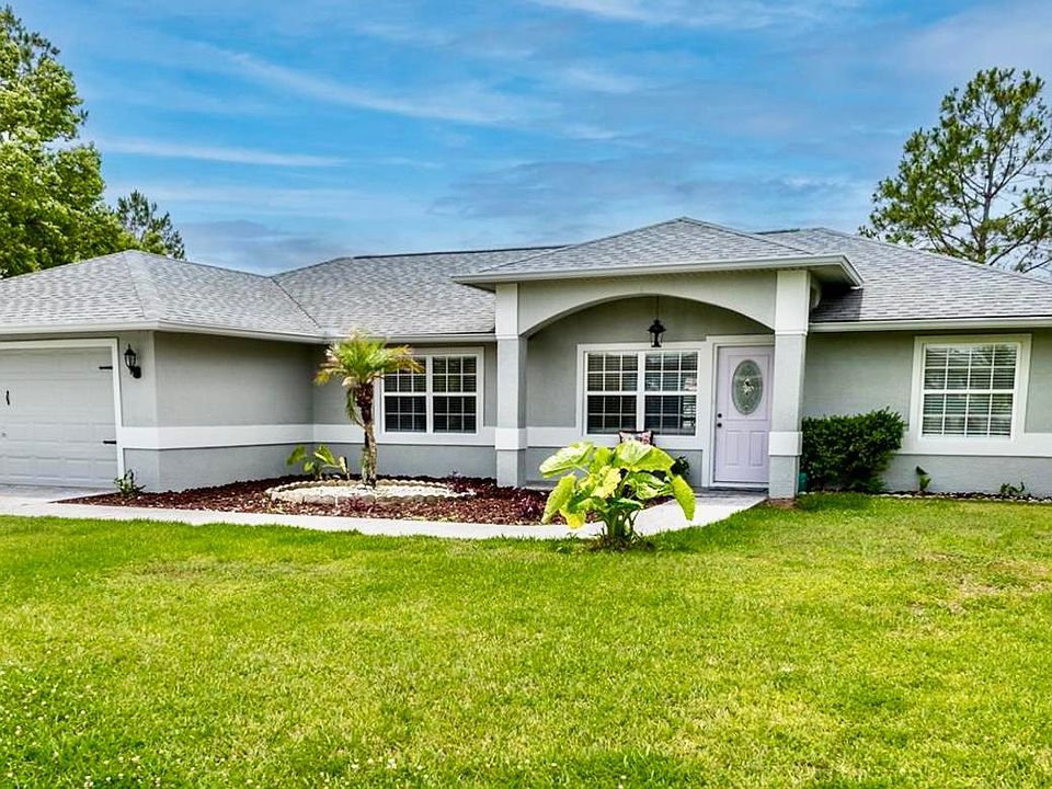 1st image of 32 Rocking Horse Dr