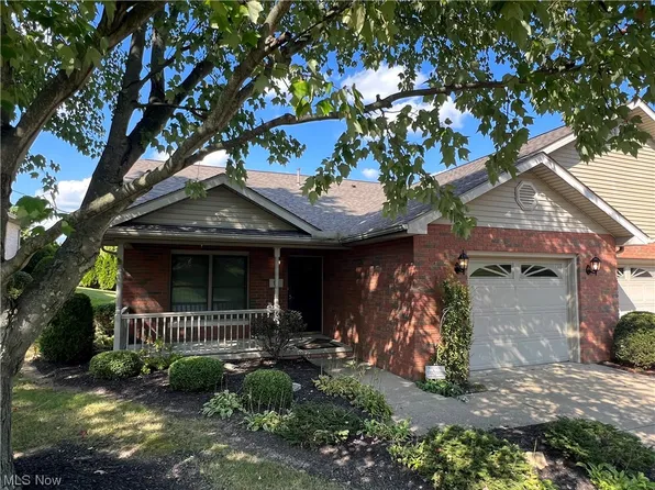 113 Oakmont Dr, Dover, OH 44622