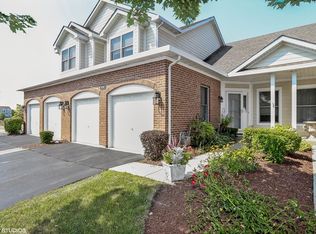 8385 Condor Cir, Crystal Lake, IL 60014