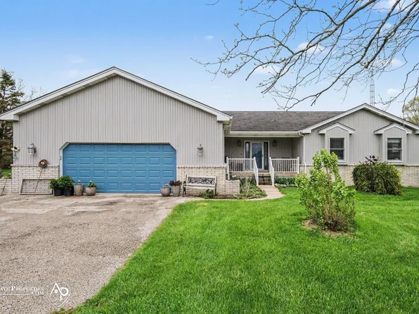12301 S New Lothrop Rd, Byron, MI 48418