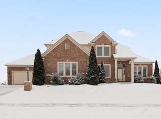 13807 Sandstone Dr, Fort Wayne, IN 46814