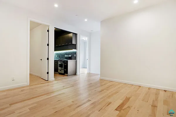 Rented by EXR | media 39