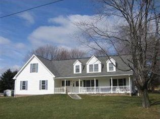 208 Middle Trl, Butler, PA 16002