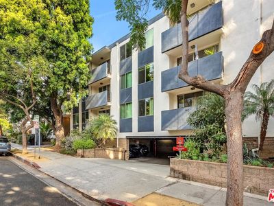 1010 N Kings Rd APT 218, West Hollywood, CA, 90069