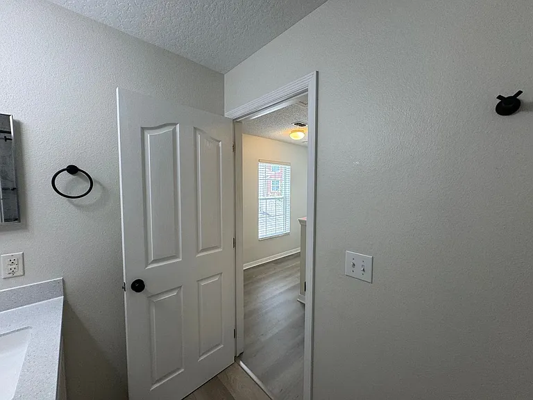 3548 Peppervine Dr — Photo 36