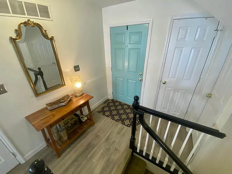 605 Country Village Dr — Photo 2