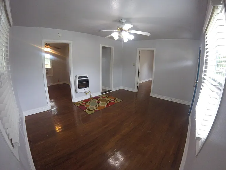509 N University Blvd — Photo 2