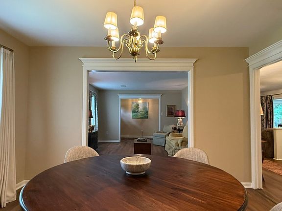 5th image of 154 Bellwood Ln