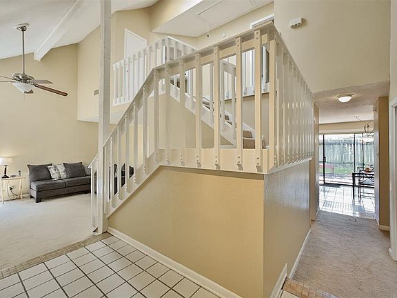 2nd image of 13131 Creekview Park Dr