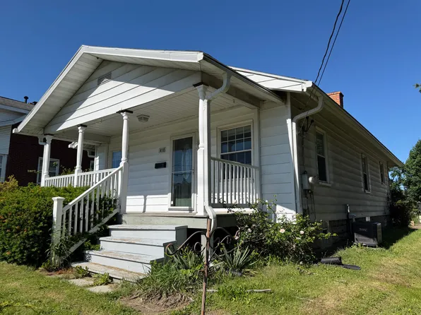 418 Darlington Rd, Beaver Falls, PA 15010