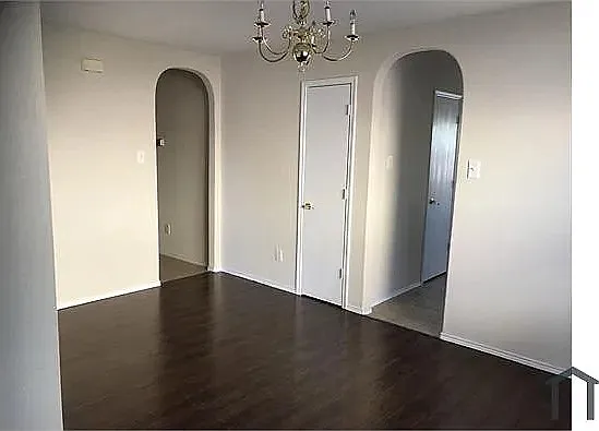 613 Spillway Dr — Photo 5