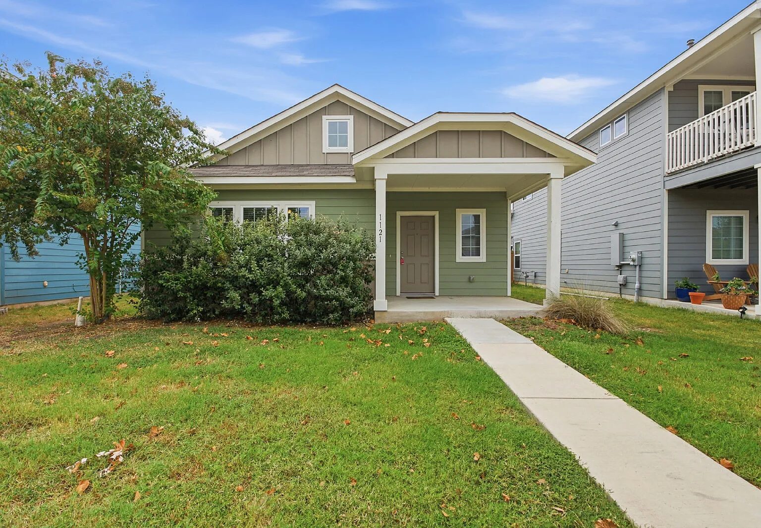 3 bed, 2.0 bath, 1424 sqft, $1,795 — Photo 3