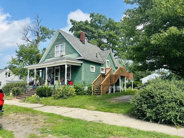402 Decatur St, Michigan City, IN 46360