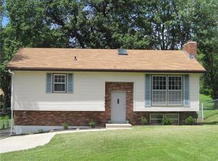 5606 NE 49th St, Kansas City, MO 64119