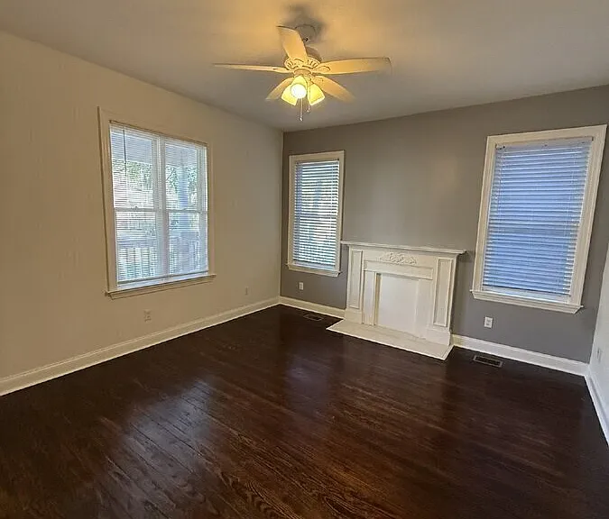 2235 Whitaker St — Photo 6
