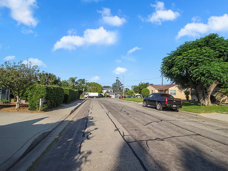 4123 Daines Dr — Photo 19