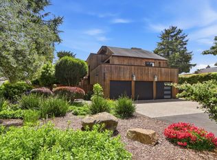 328 Cliff Dr, Aptos, CA 95003