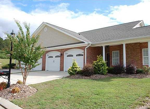 2nd image of 6360 Laramie Cir