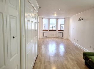 5942 Summerfield St, Ridgewood, NY 11385