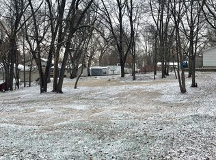 210 Main St E, Elysian, MN 56028