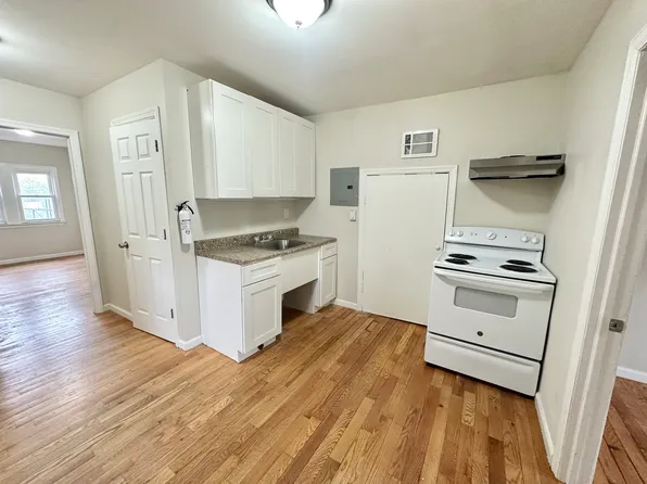 86 Stuyvesant Ave, Newark, NJ