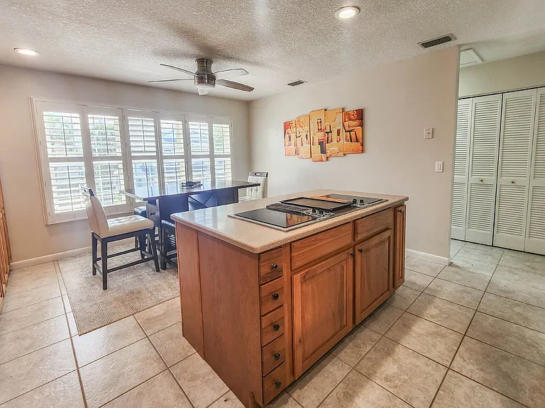 44 Sea Vista Dr — Photo 11