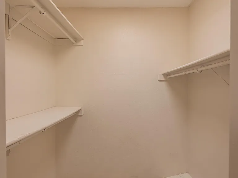 3329 Running Deer Dr — Photo 14
