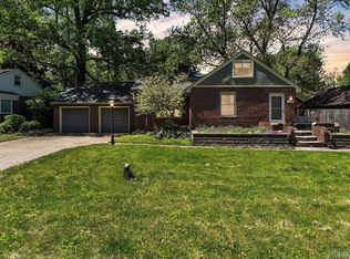 3418 Fieldview Ave, West Bloomfield, MI 48324