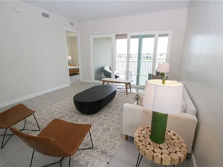 163 Indies Dr E #106 — Photo 14
