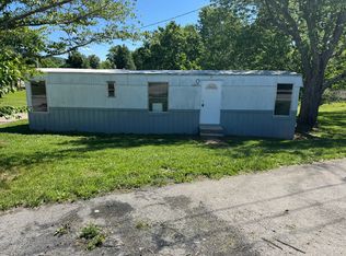 1350 Viola Rd, McMinnville, TN 37110