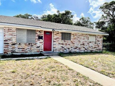206 W Lott Ave, Aransas Pass, TX, 78336