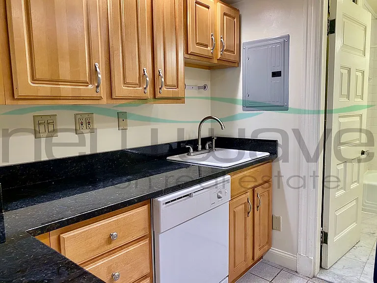 379 Commonwealth Ave #3 — Photo 1