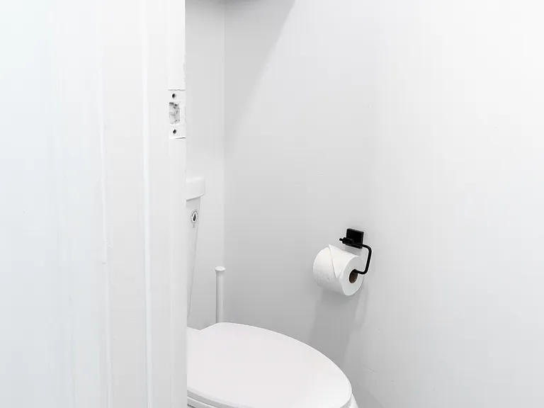 6405 Sycamore Meadows Dr — Photo 31