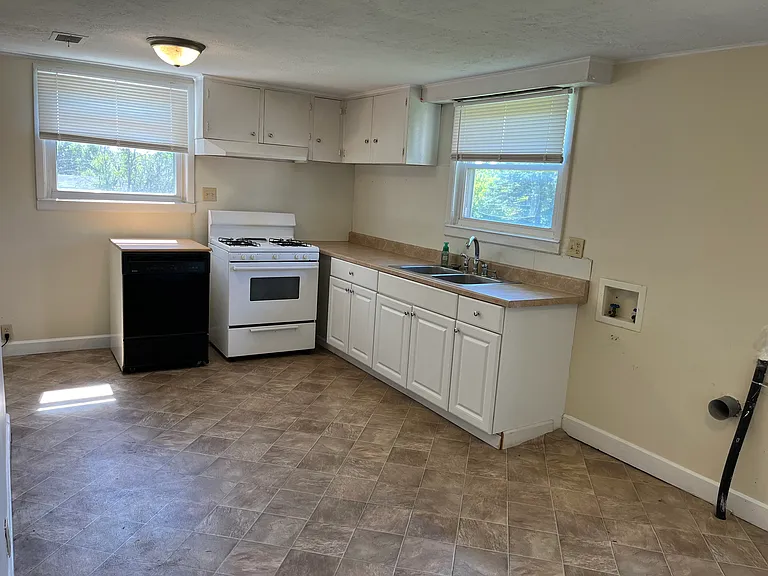 5114 W Ridge Rd #2 — Photo 5