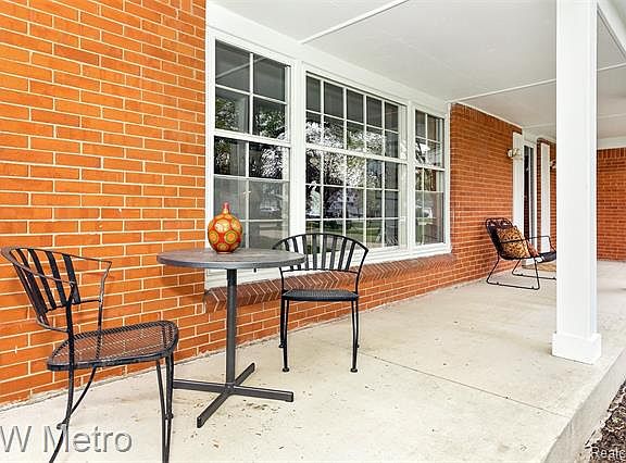 3rd image of 30365 Rock Creek Dr