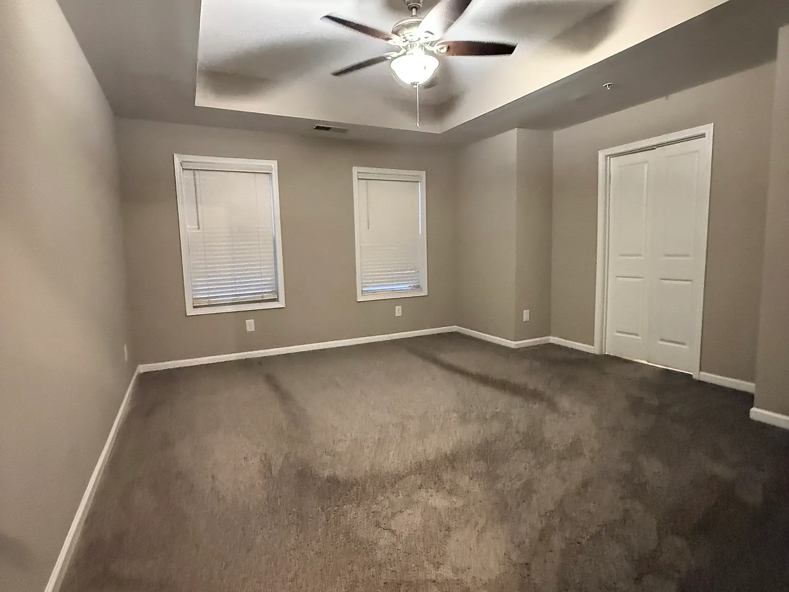 2 bed, 1760 sqft, $1,800 — Photo 3