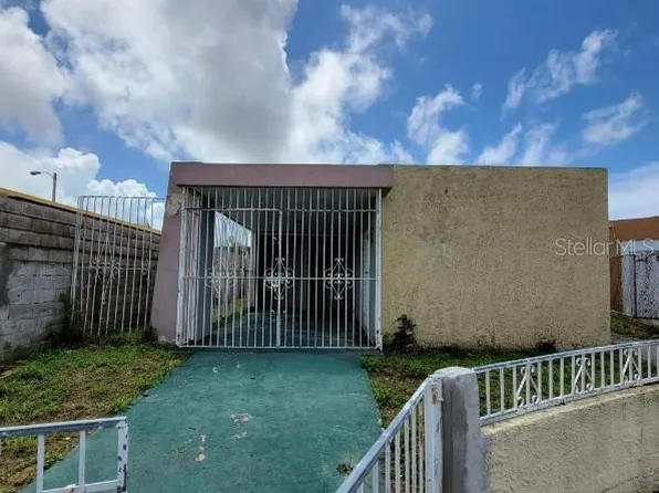 Bc 13 Calle 10 Villa Del Carmen, Ponce, PR 00731