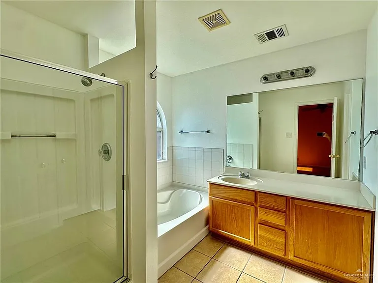 3304 San Fabian St — Photo 18