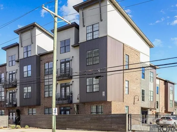 255 E Boyd Dr #304, Baton Rouge, LA 70808