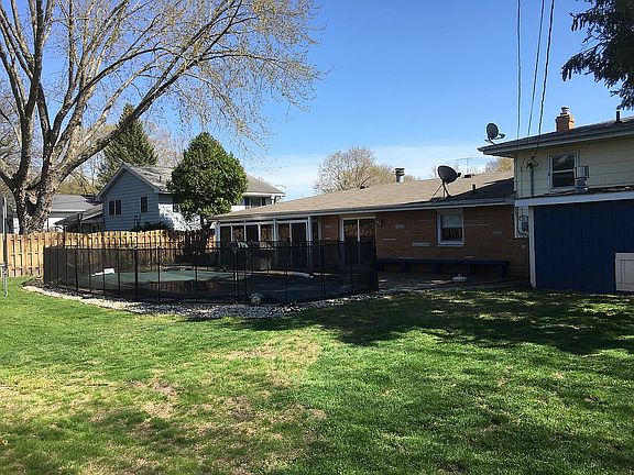 5th image of 1573 Old Hickory Ln