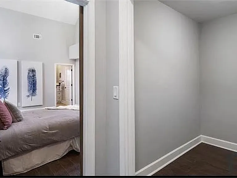 984 Dill Ave SW — Photo 15