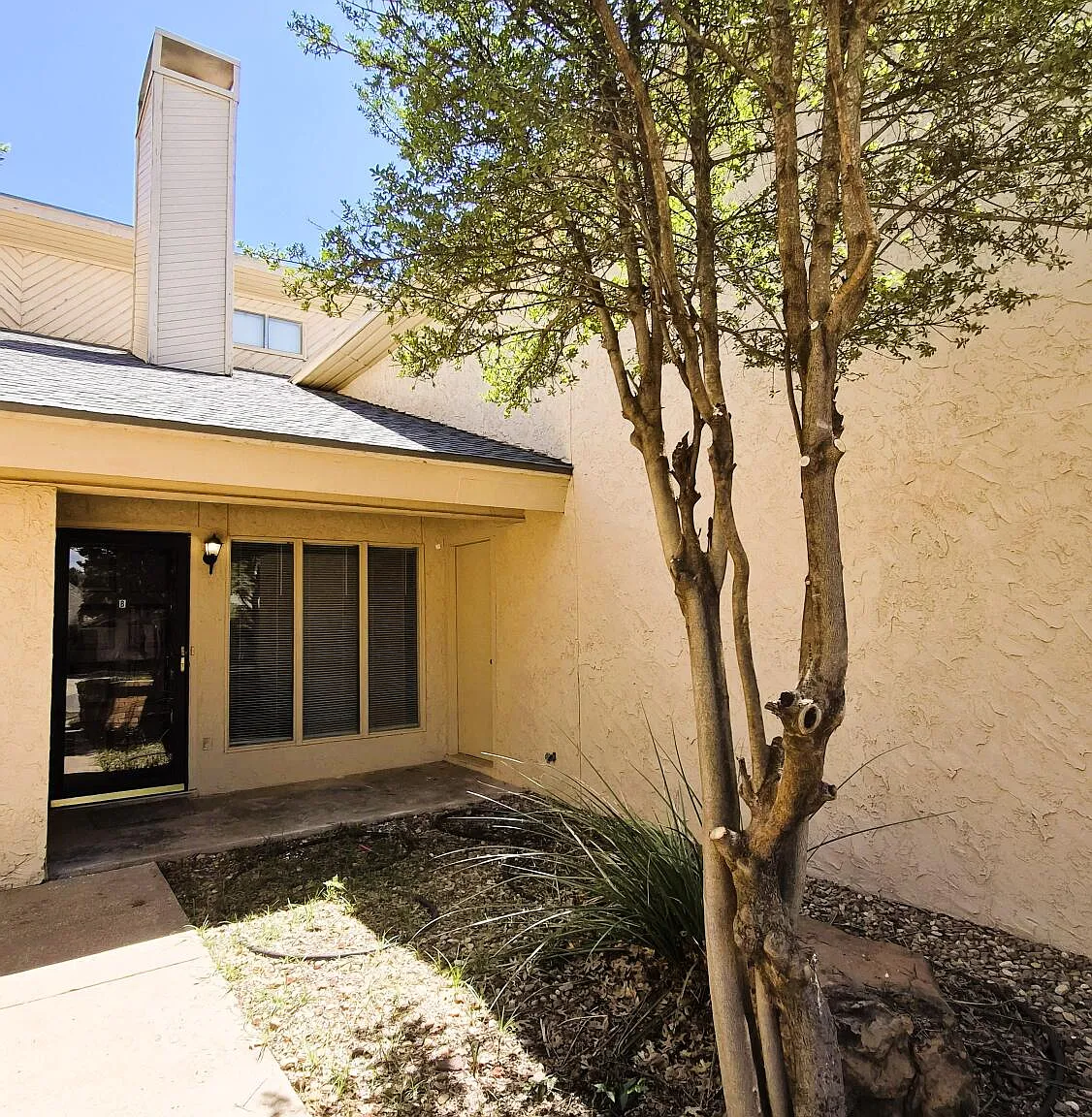 2 bed, 2.0 bath, 1412 sqft, $1,500 — Photo 2
