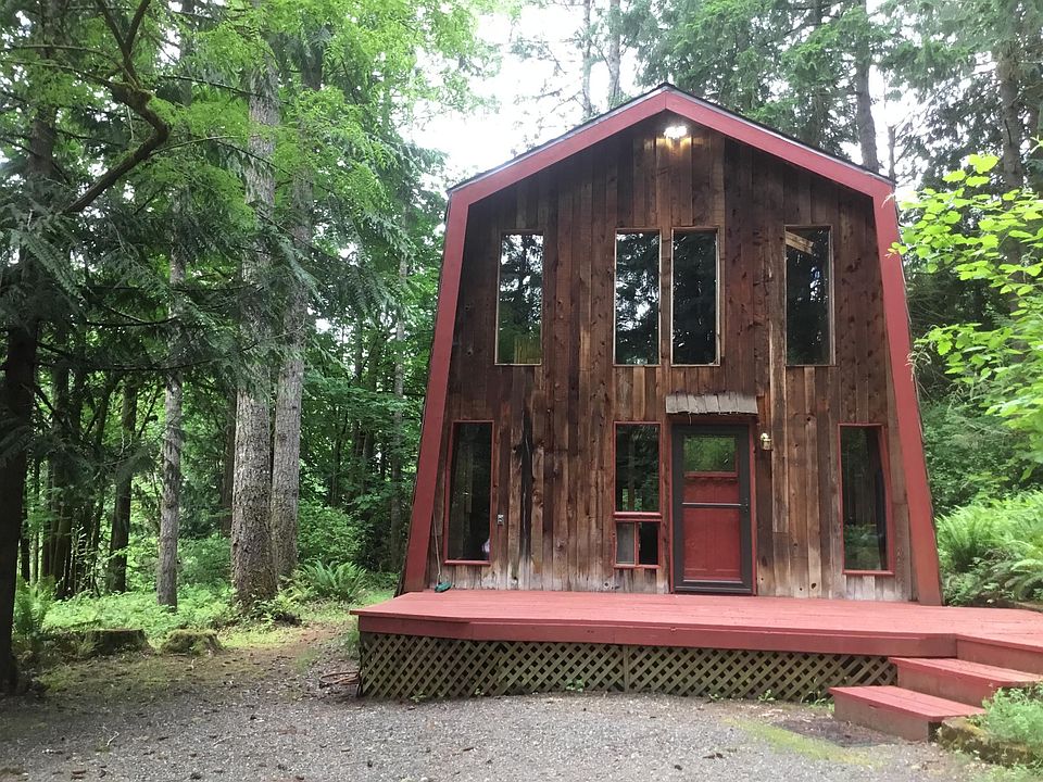 1st image of 2225 26th Ave NW