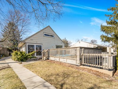 5528 Washington St, Downers Grove, IL, 60516