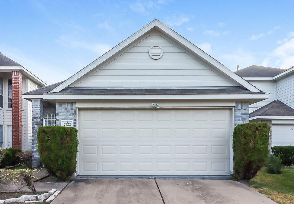 1st image of 7122 Aurora Falls Ln